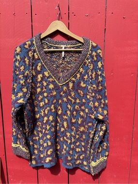 Free People Little Animal S Tunic Sweater Blue Fig Combo